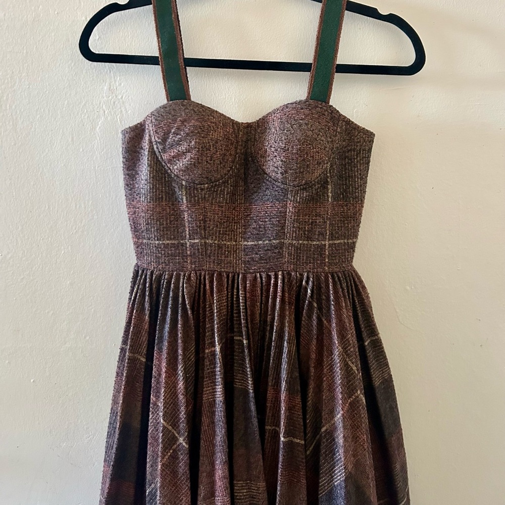 Avia on Earth Pleated Dress S